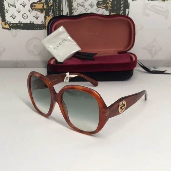 Gucci | Accessories | New Authentic Gucci Brown Sunglasses  display picture 1
